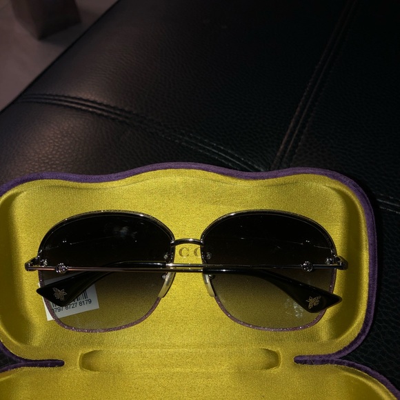 Gucci Accessories - Gucci purple aviator sun glasses with sparkle rim